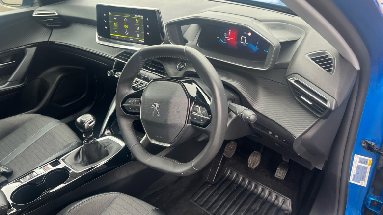 Peugeot 2008 1.2 PureTech 130 Allure Premium 5dr Petrol Estate